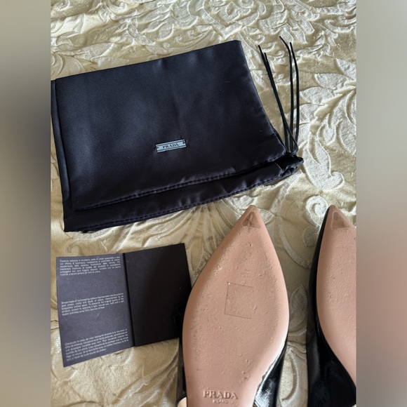 Prada flats - Picture 12 of 15